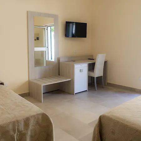 לינה וארוחת בוקר Lisa